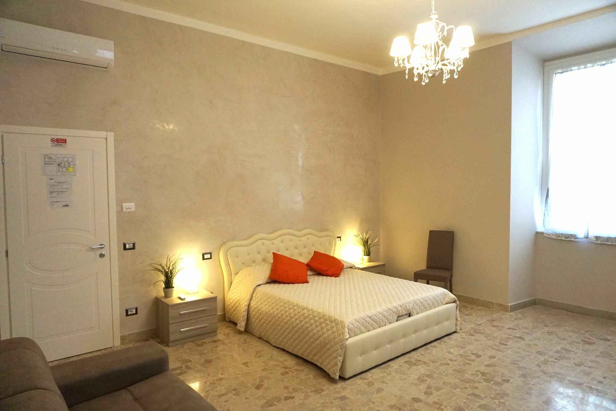 Residence Stendhal Guest House Чивитавеккья Экстерьер фото